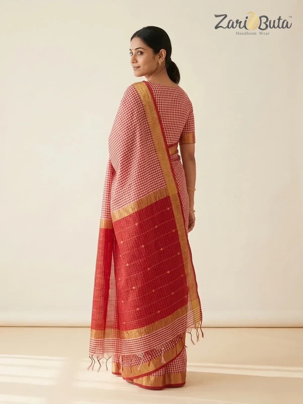 Maheshwari Silk-cotton Saree — Maroon and pink — worn